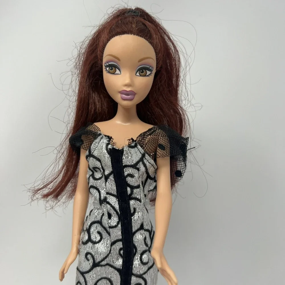 My Scene Barbie Doll CHELSEA Straight Reddish Brown Hair and Brown Eyes